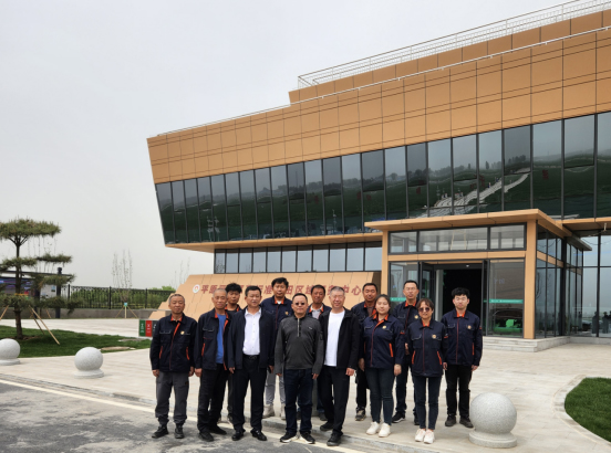 ���F(tu��n)��˾�I(l��ng)��(d��o)����ʩ��һ��(xi��n)�z�鹤��������ƽԭʾ���^(q��)�M�����_(k��i)�Ĺ����(xi��ng)Ŀ��Մ��(hu��)